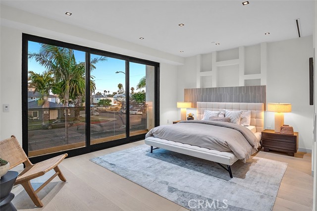 Detail Gallery Image 41 of 68 For 505 17th St, Huntington Beach,  CA 92648 - 3 Beds | 2/1 Baths