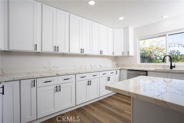 Detail Gallery Image 16 of 56 For 44750 Adobe Dr, Hemet,  CA 92544 - 3 Beds | 2/1 Baths