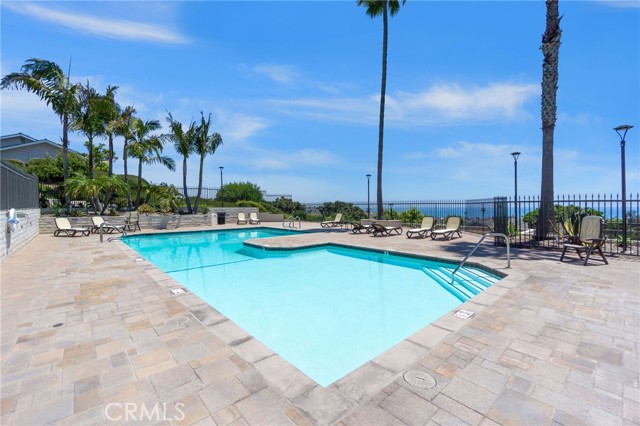 Sea Ridge Community - Swimming Pool