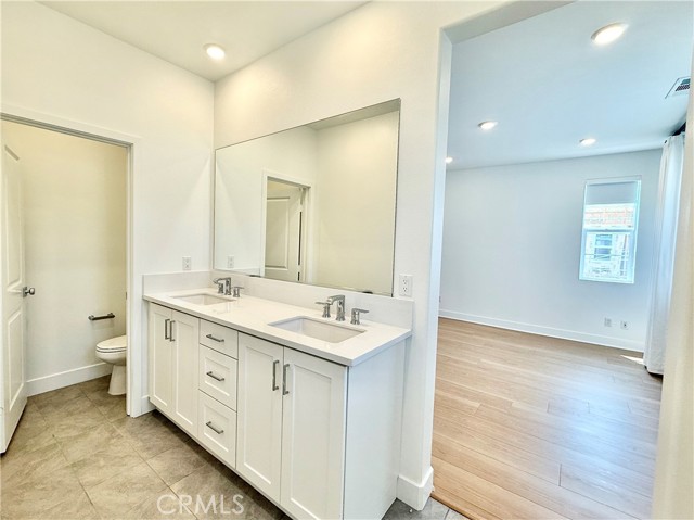 Detail Gallery Image 20 of 30 For 1221 Windmill Rd, Rancho Mission Viejo,  CA 92675 - 4 Beds | 3 Baths