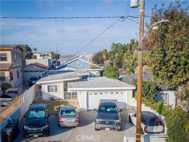 Detail Gallery Image 1 of 19 For 4487 W 131st St, Hawthorne,  CA 90250 - 2 Beds | 1 Baths
