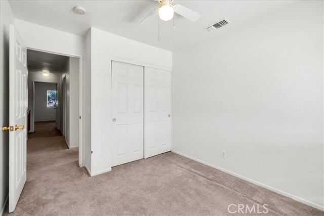 5154 Split Rock Avenue, 29 Palms CA: https://media.crmls.org/medias/922f7e67-2d37-4012-b6c3-ce66d19bc19d.jpg