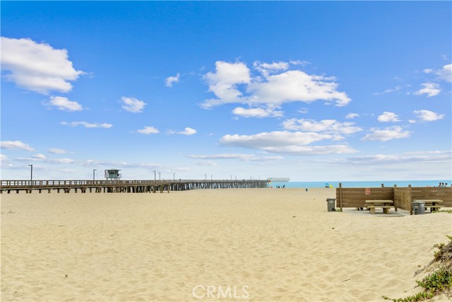 Detail Gallery Image 1 of 21 For 790 Island View Cir, Port Hueneme,  CA 93041 - 2 Beds | 2 Baths