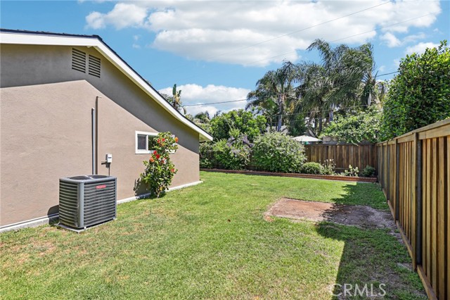 Detail Gallery Image 48 of 51 For 1742 Bonaire, Newport Beach,  CA 92660 - 4 Beds | 3 Baths