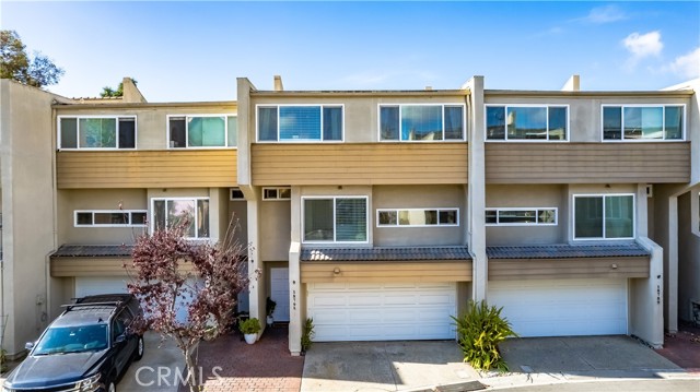 Detail Gallery Image 38 of 53 For 18795 Club Ln, Huntington Beach,  CA 92648 - 3 Beds | 2/1 Baths