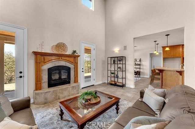 Detail Gallery Image 21 of 73 For 15125 N Kobbuntie Ct, Red Bluff,  CA 96080 - 5 Beds | 3/1 Baths