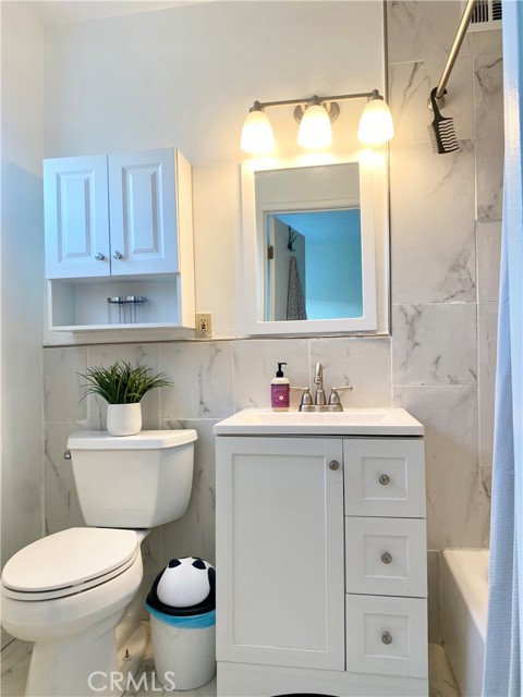 Detail Gallery Image 27 of 32 For 1450 W 146th Street #2,  Gardena,  CA 90247 - 2 Beds | 2/1 Baths