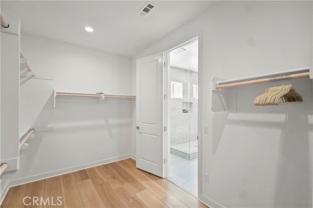 251 Brackens, Lake Forest CA: https://media.crmls.org/medias/92317029-336b-4931-9781-3e5e871d74d8.jpg