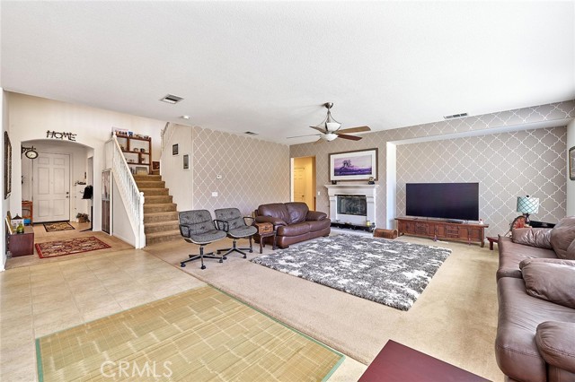 Detail Gallery Image 18 of 68 For 2106 Tangerine, Palmdale,  CA 93551 - 5 Beds | 4 Baths