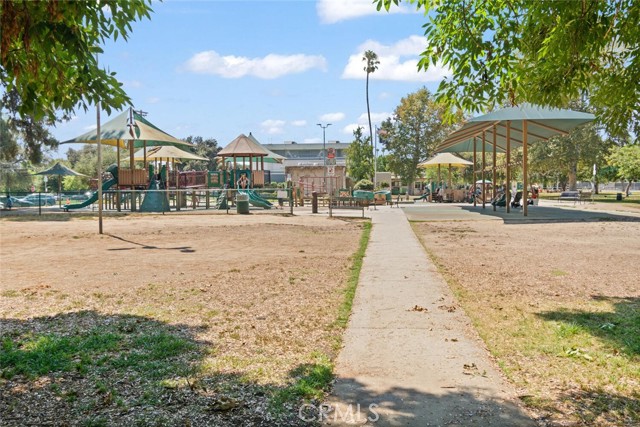 Detail Gallery Image 29 of 30 For 14414 Addison St #24,  Sherman Oaks,  CA 91423 - 2 Beds | 2 Baths