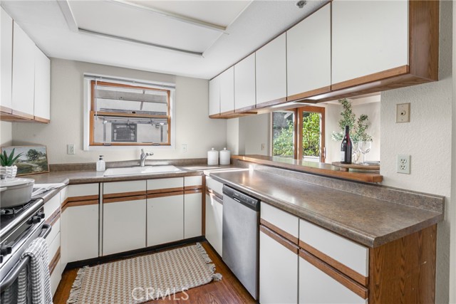 Detail Gallery Image 9 of 26 For 670 Chorro St #E,  San Luis Obispo,  CA 93401 - 2 Beds | 2/1 Baths