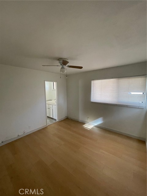 Detail Gallery Image 8 of 12 For 1121 W Avenue J8, Lancaster,  CA 93534 - 3 Beds | 2 Baths
