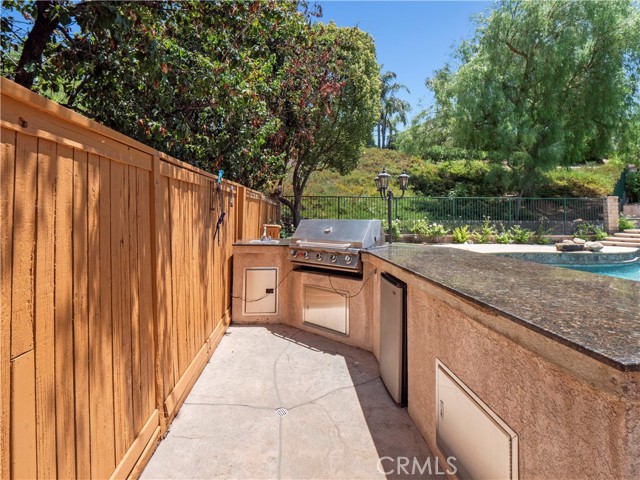 Detail Gallery Image 33 of 40 For 26332 Oakdale Canyon Ln, Canyon Country,  CA 91387 - 5 Beds | 3 Baths