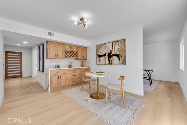 Image 16 of 45 For 2902 Winfield