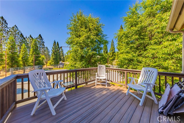 Detail Gallery Image 4 of 55 For 40333 Road 222 #102,  Bass Lake,  CA 93604 - 4 Beds | 2/1 Baths