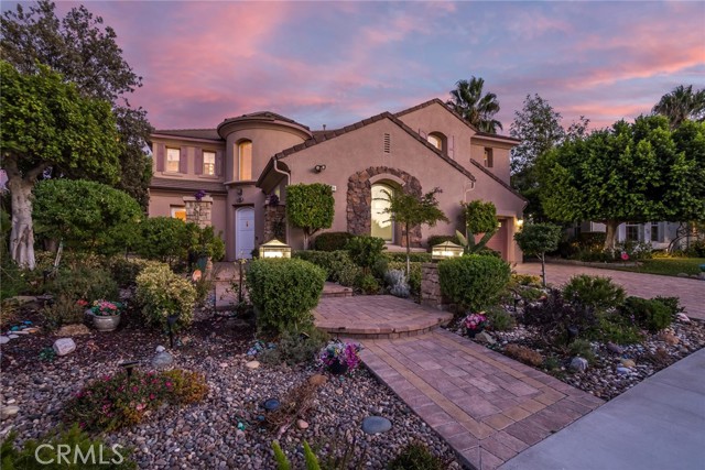 25808 Tennyson Lane, Stevenson Ranch CA: https://media.crmls.org/medias/9233b42d-4e64-418b-a39a-b204780364bc.jpg