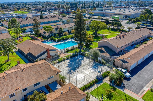 Detail Gallery Image 36 of 50 For 15880 Bogart Ct, Fountain Valley,  CA 92708 - 3 Beds | 2 Baths