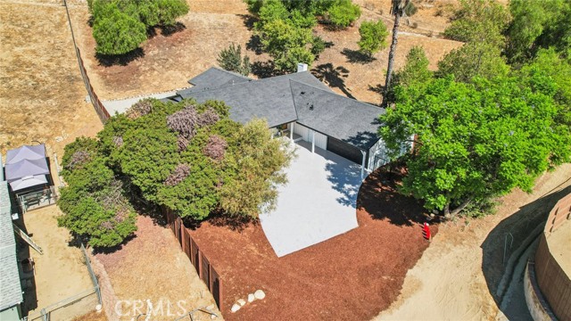 11060 Vanda Way, Shadow Hills CA: https://media.crmls.org/medias/9234189b-272d-4737-aa45-cb5818a49770.jpg