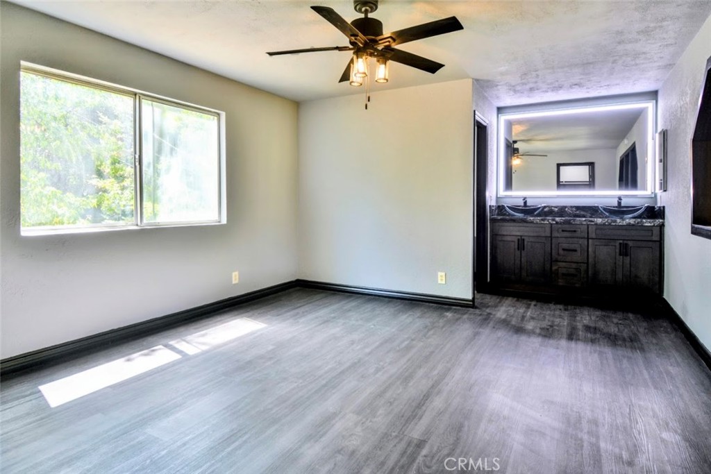 MLS #IV25133674 image #20