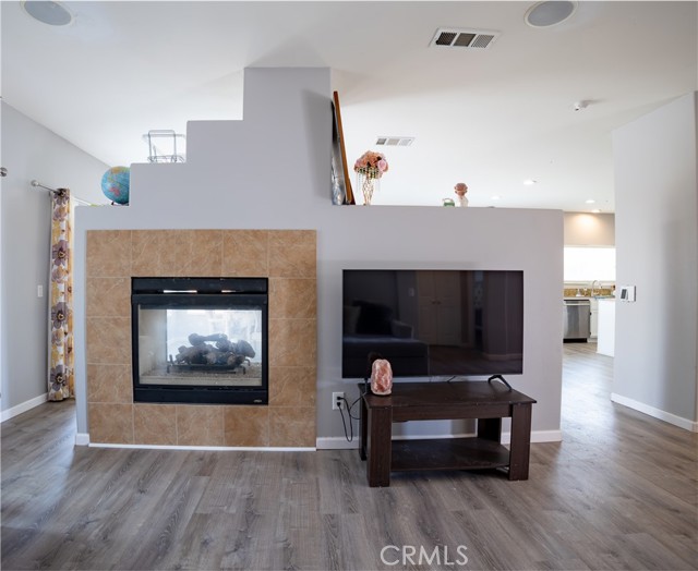 13366 Viejo Circle, Victorville CA: https://media.crmls.org/medias/923496bd-8371-4404-93ca-667987aa0059.jpg