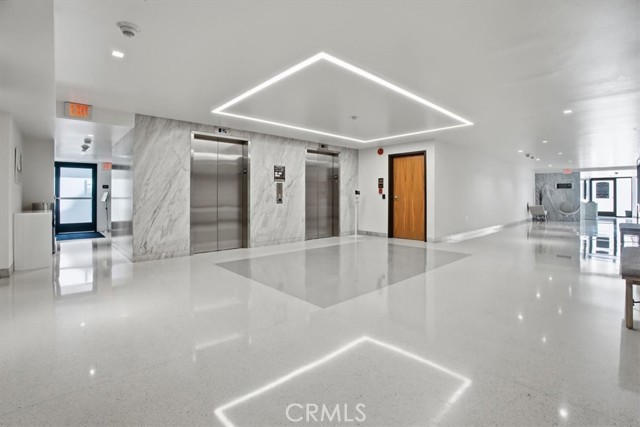 Detail Gallery Image 50 of 75 For 818 N Doheny Dr #908,  West Hollywood,  CA 90069 - 2 Beds | 2 Baths