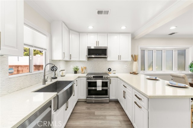 6019 Greentop Street, Lakewood CA: https://media.crmls.org/medias/92363086-1fe7-4214-987a-582d655d203e.jpg
