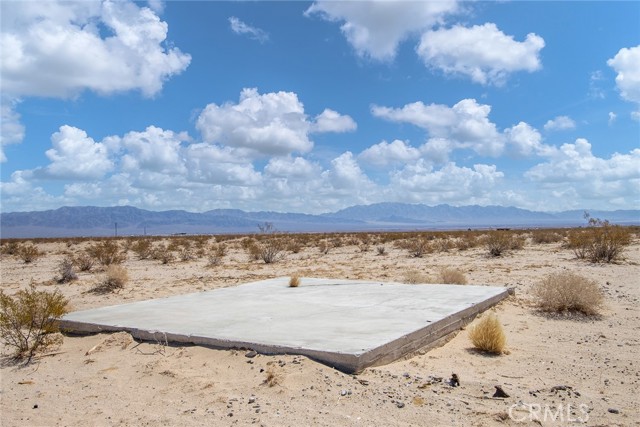 6289 Godwin Road, Twentynine Palms, California 92277, ,Land,For Sale,6289 Godwin Road,CRJT22139255