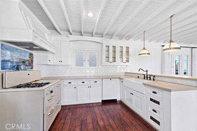 2944 TERRY Road, Laguna Beach CA: https://media.crmls.org/medias/9237e324-e3eb-41f4-ba4f-ed10068fcccc.jpg