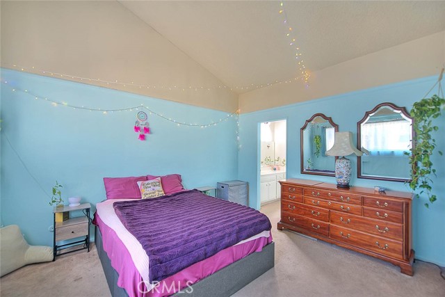 Detail Gallery Image 36 of 61 For 15051 Sherman Way #F,  Van Nuys,  CA 91405 - 2 Beds | 2 Baths