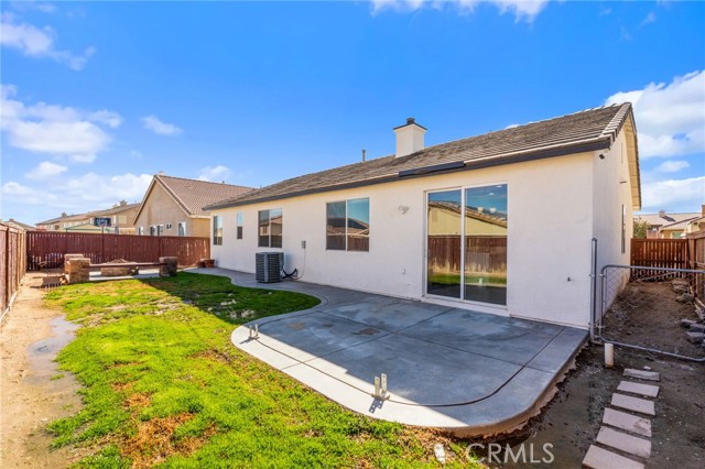 Detail Gallery Image 32 of 39 For 12962 Tehachapi St, Hesperia,  CA 92344 - 4 Beds | 2 Baths