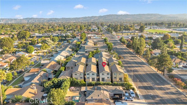 Detail Gallery Image 43 of 44 For 16861 Balboa Ln, Lake Balboa,  CA 91406 - 4 Beds | 3/1 Baths