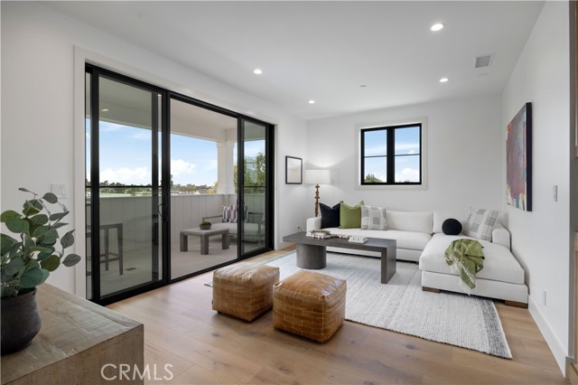 1212 Magnolia Avenue, Manhattan Beach, California 90266, 5 Bedrooms Bedrooms, 0 ,5 BathroomsBathrooms,Residential,For Sale,Magnolia,0,SB26127683