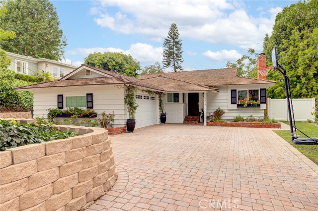 2219 Estribo Drive, Rolling Hills Estates, California 90274, 3 Bedrooms Bedrooms, ,2 BathroomsBathrooms,Residential,Sold,Estribo,SB21211200