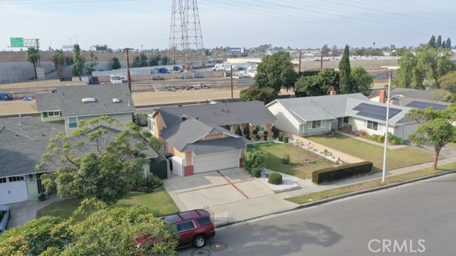 Detail Gallery Image 6 of 63 For 15261 Cascade Ln, Huntington Beach,  CA 92647 - 3 Beds | 2 Baths