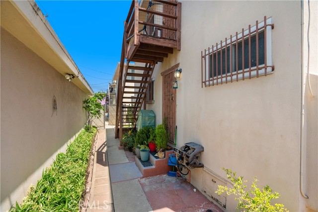 Detail Gallery Image 10 of 12 For 10625 Crenshaw Bld, Inglewood,  CA 90303 - – Beds | – Baths