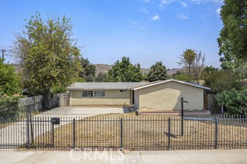 2287 Canterbury Ave, Pomona, CA 91768