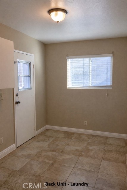 Detail Gallery Image 32 of 34 For 231 E Dexter St, Covina,  CA 91723 - – Beds | – Baths