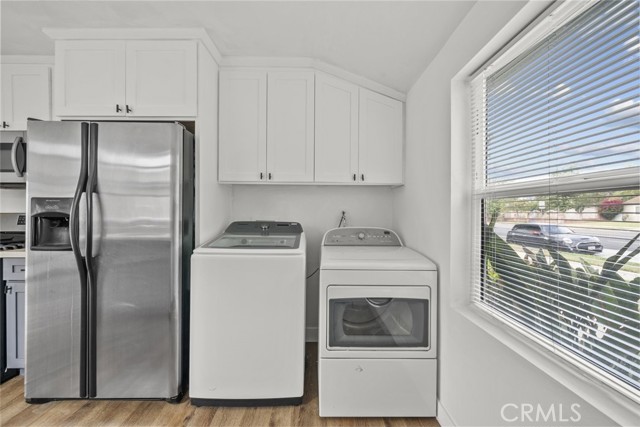 Detail Gallery Image 11 of 33 For 7952 White Oak Ave, Northridge,  CA 91325 - 2 Beds | 1 Baths