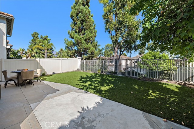 20 Via Tronido, Rancho Santa Margarita CA: https://media.crmls.org/medias/923c6c27-d5f4-46cc-a2a5-f58931713cbc.jpg