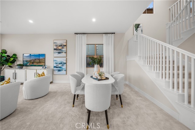 146 Tomahawk, Irvine CA: https://media.crmls.org/medias/923cd0ed-c3b7-43eb-81f6-0a968dffc365.jpg