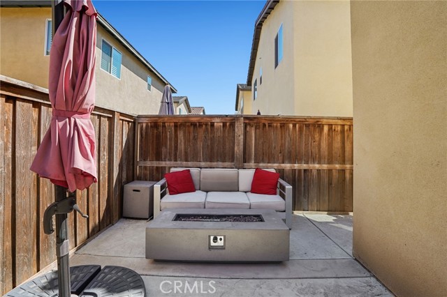 825 Sweetbay Lane, Los Angeles CA: https://media.crmls.org/medias/923d9324-872b-40b4-9386-2b3cd38ac5f7.jpg