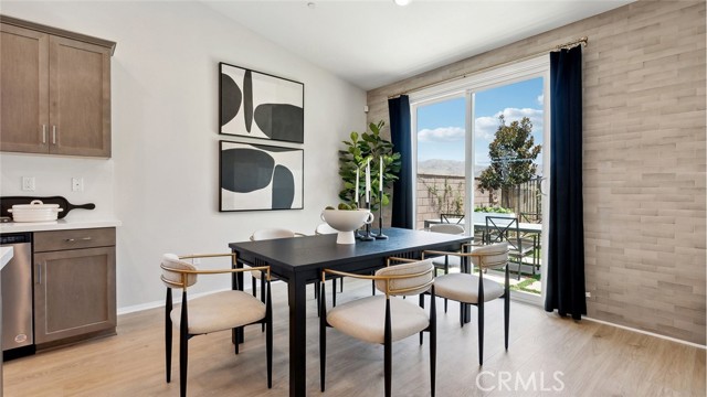 Detail Gallery Image 6 of 28 For 26158 Gentry Ave, Corona,  CA 92883 - 5 Beds | 3 Baths