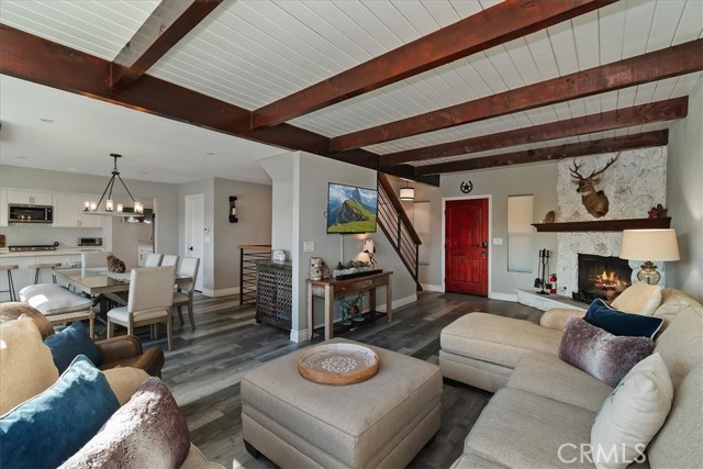 Detail Gallery Image 10 of 58 For 27565 North Bay Rd, Lake Arrowhead,  CA 92352 - 4 Beds | 4 Baths