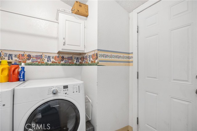 1721 E Colton Avenue, Redlands CA: https://media.crmls.org/medias/923e6933-a192-4459-928e-7343956b87a5.jpg