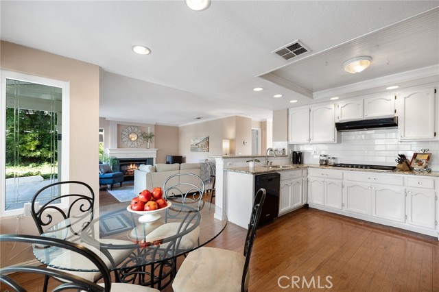 Image 17 of 44 For 16562 Orangewind Lane