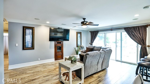 22941 Belquest Drive, Lake Forest CA: https://media.crmls.org/medias/923f7cd4-1ff2-4ed1-babd-4c7b820633c8.jpg