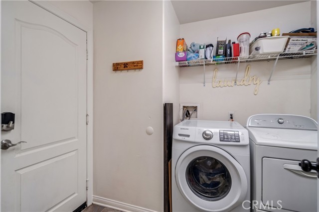 43246 Palm Lane, Lancaster CA: https://media.crmls.org/medias/923f9e75-6fe9-4355-931e-acc39775ea78.jpg
