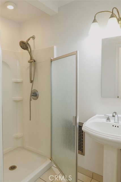 Detail Gallery Image 18 of 25 For 607 S Roosevelt Ave, Fullerton,  CA 92832 - 4 Beds | 2 Baths