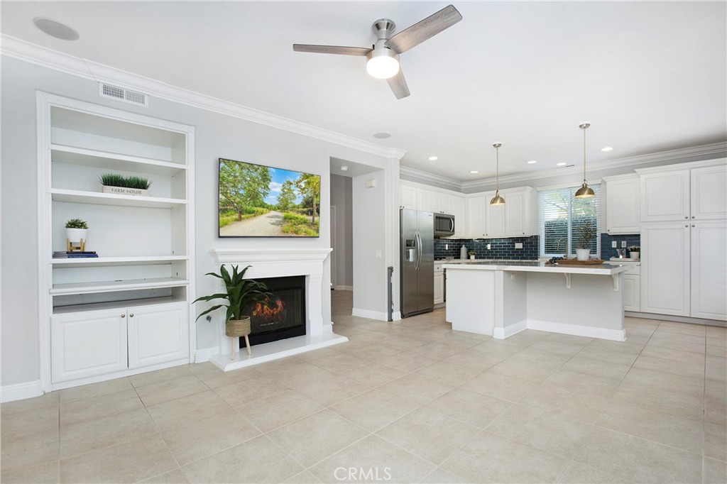 MLS #OC25124650 img 12