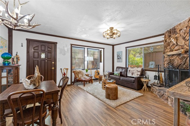 Detail Gallery Image 10 of 28 For 266 Victoria Ln, Sugarloaf,  CA 92386 - 1 Beds | 1/1 Baths